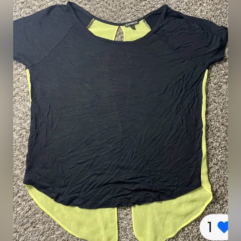 LADIES EXPRESS SHIRT - CLASSY AND PRETTY- GENTLY USED